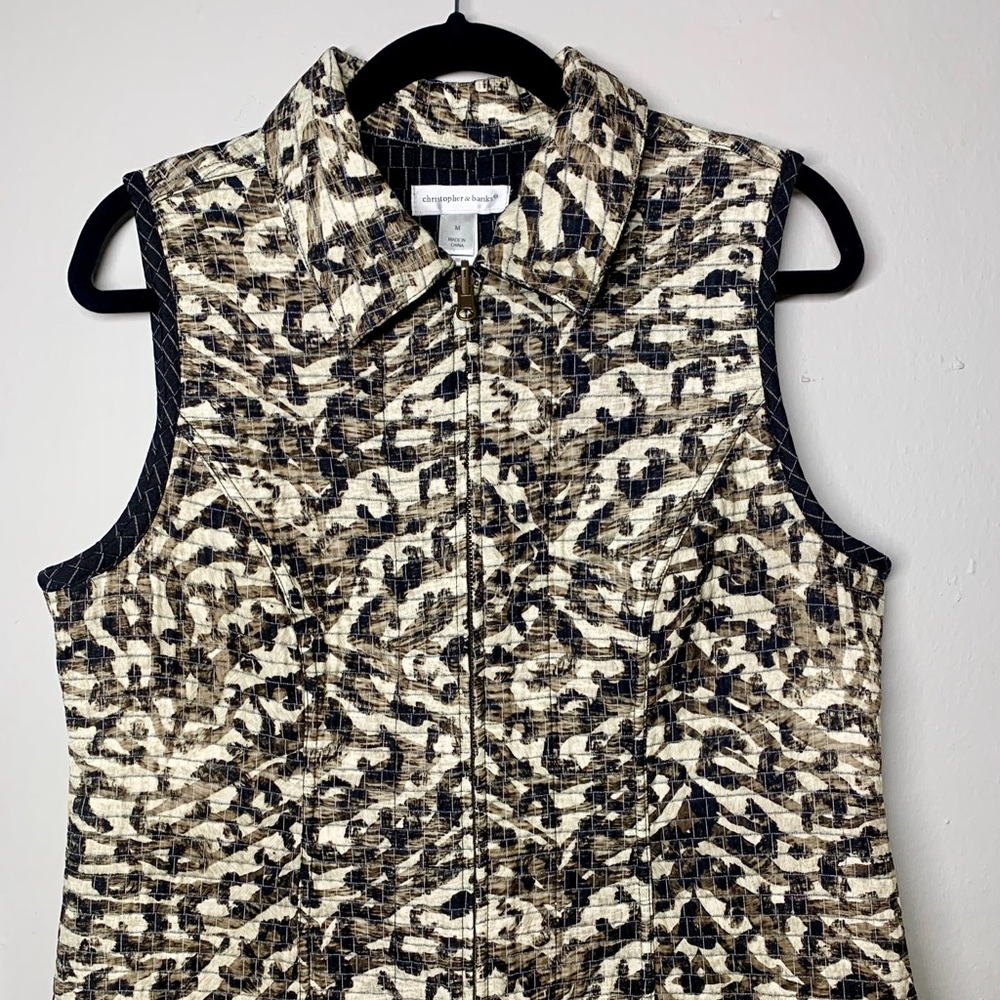 Christopher and Banks Women Jacked M